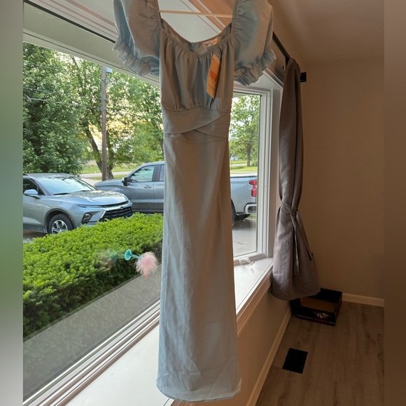 Baby Blue Off-Shoulder Midi Dress - Picture 5 of 6